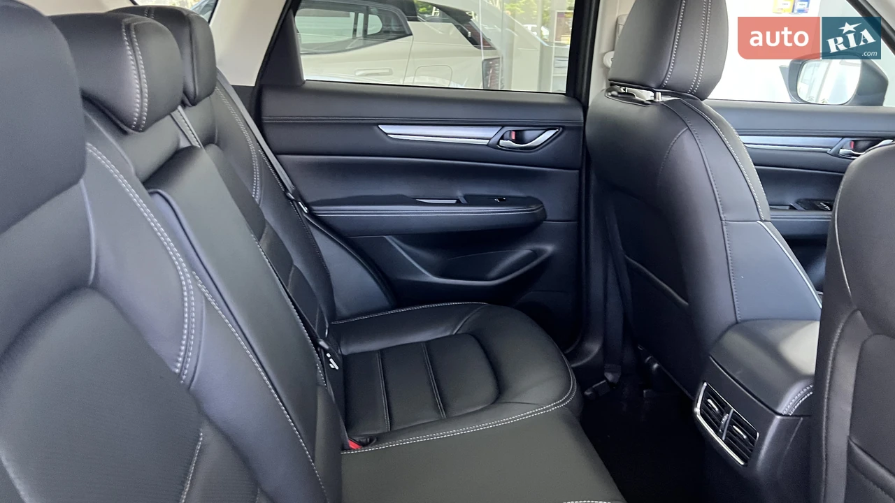 Mazda-8
