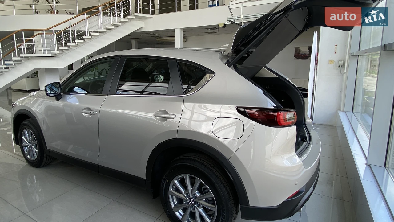 Mazda-8