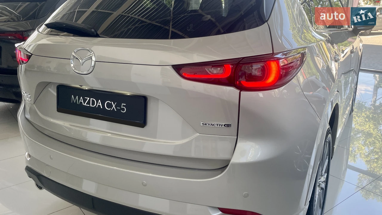 Mazda-12