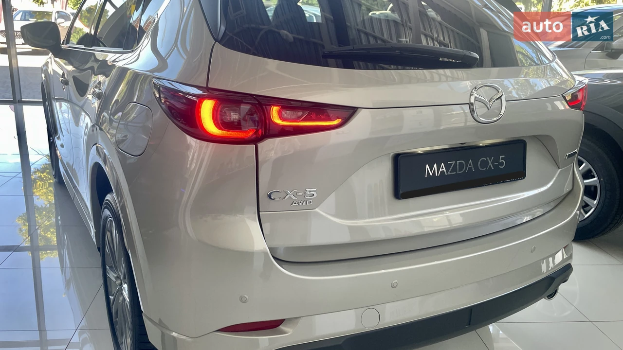 Mazda-8