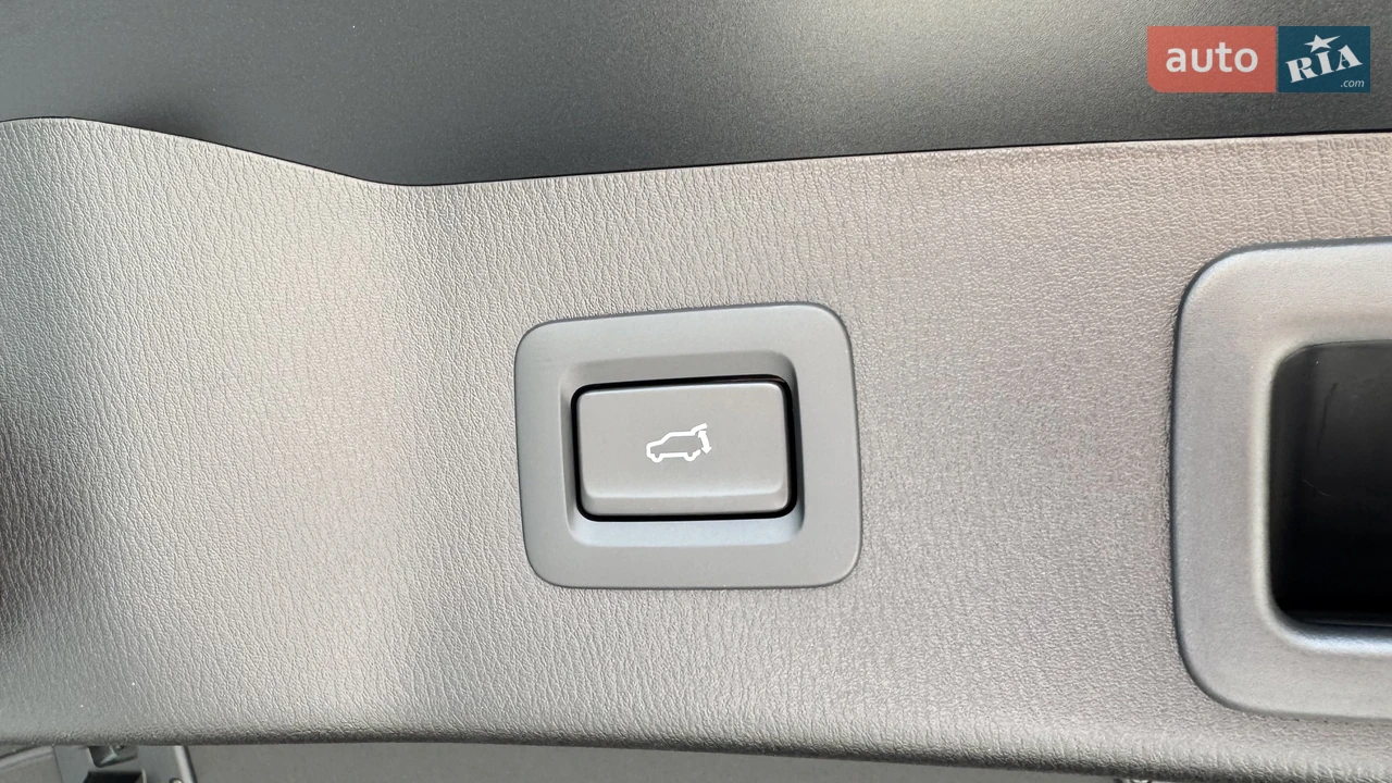 Mazda-8