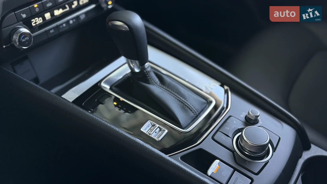 Mazda-16