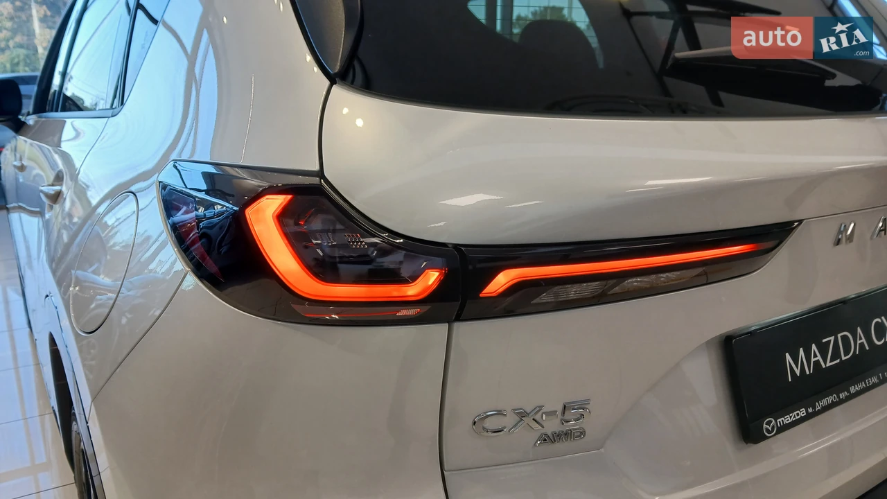 Mazda-8