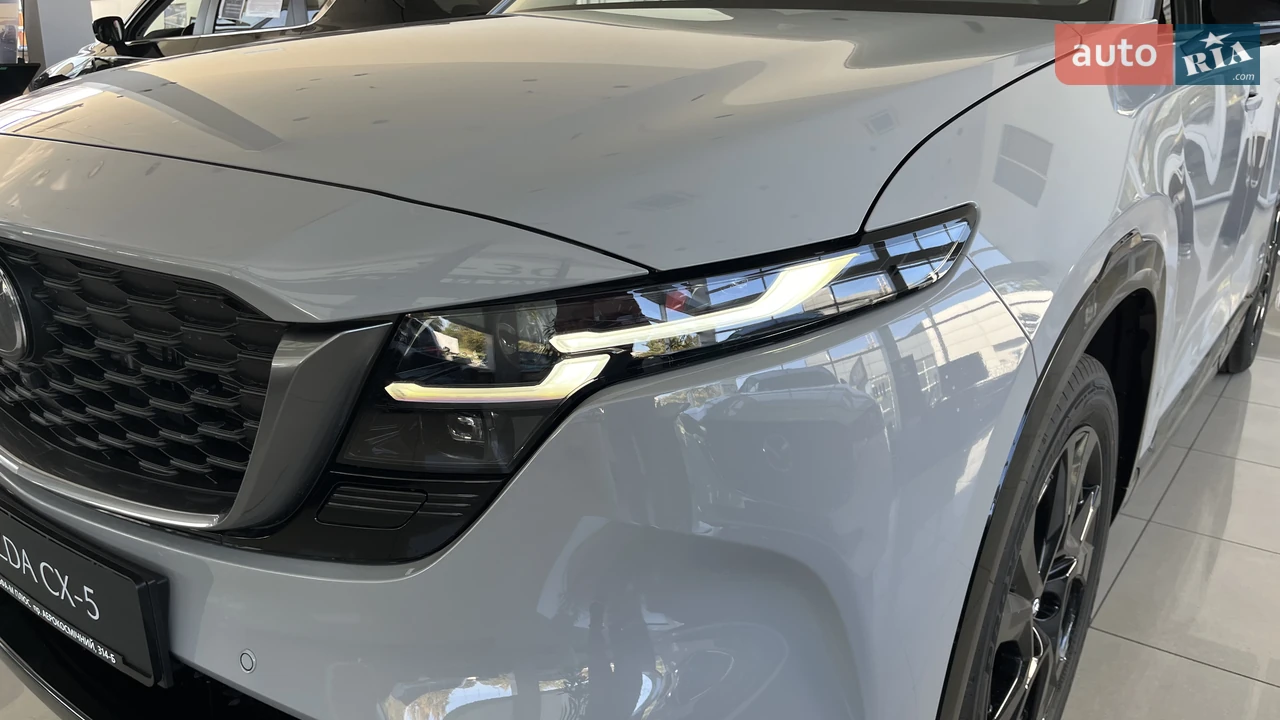 Mazda-8