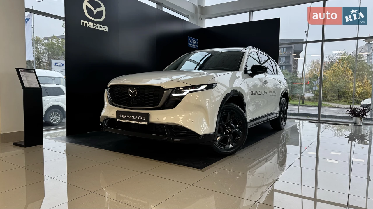 Mazda CX-5 Homura Black