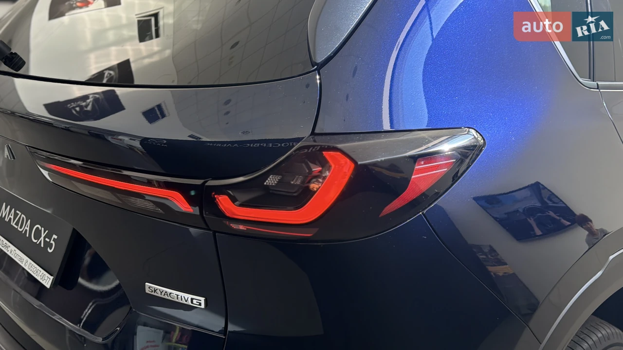 Mazda-8