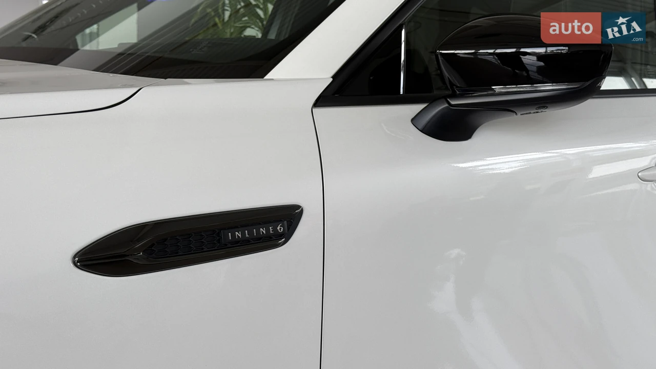 Mazda-8