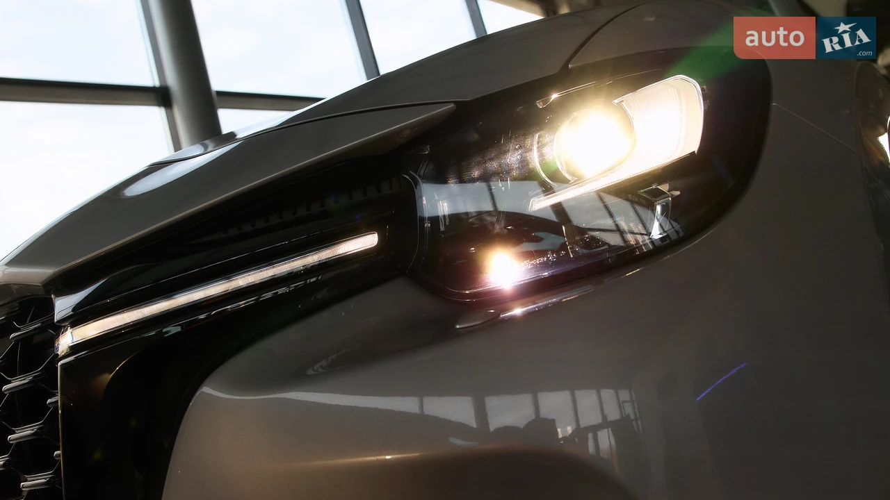 Mazda-11