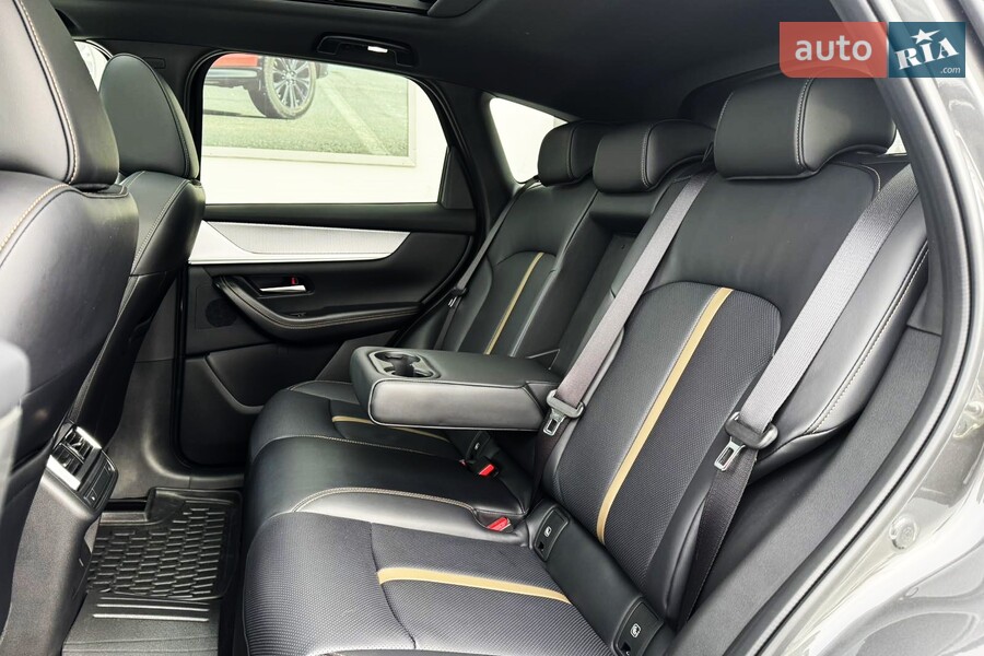 Mazda CX-60 - фото 11