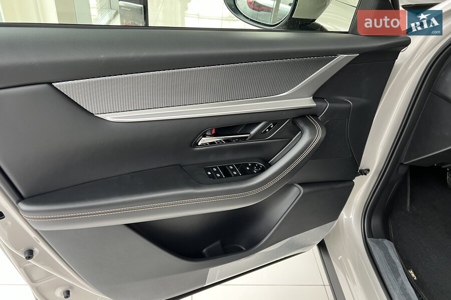 Mazda CX-60 - фото 24