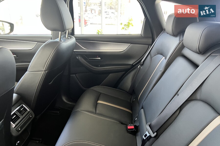 Mazda CX-60 - фото 12