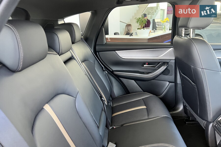 Mazda CX-60 - фото 10