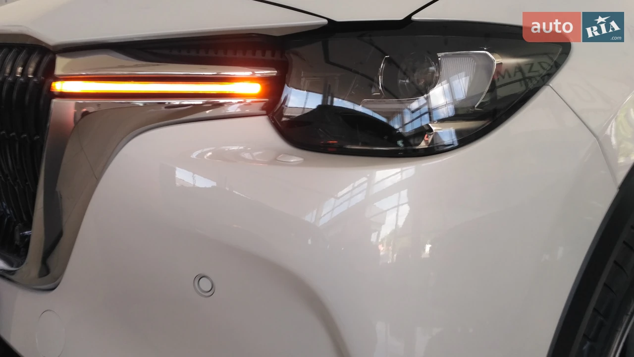 Mazda-8
