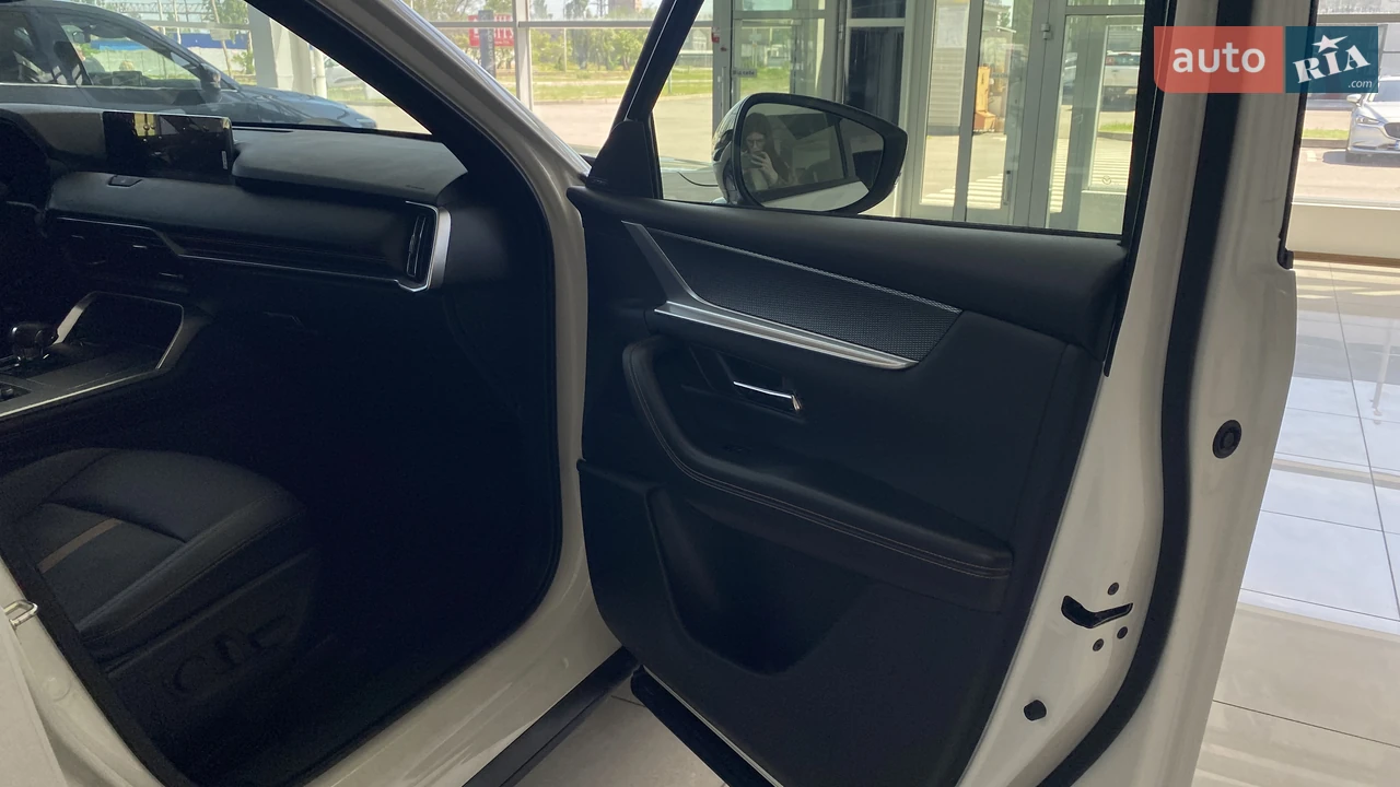 Mazda-12