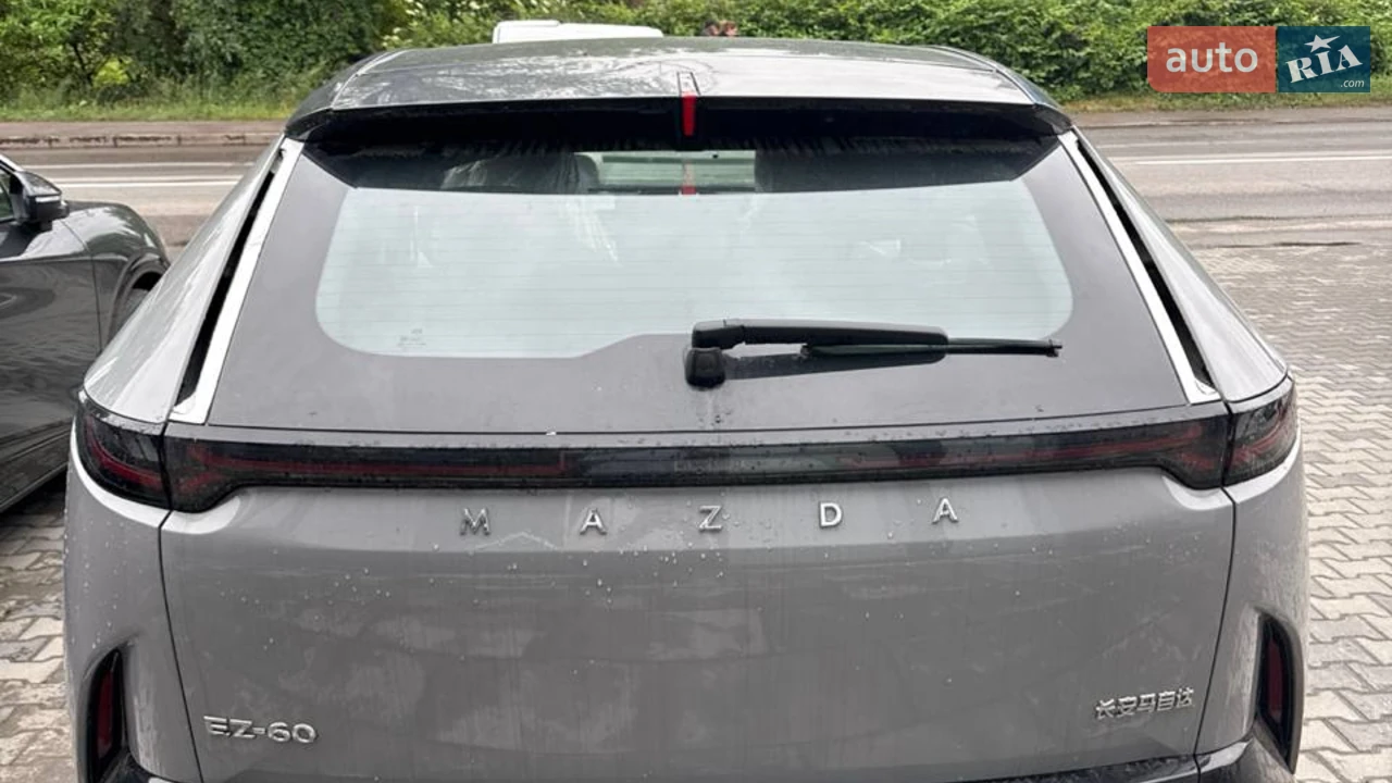 Mazda-2