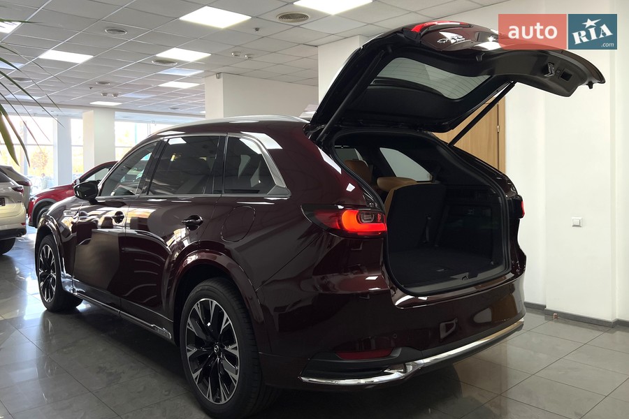 Mazda CX-90 - фото 8