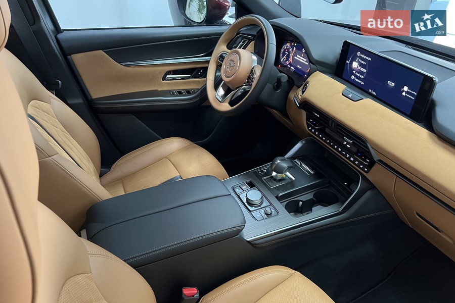 Mazda CX-90 - фото 18