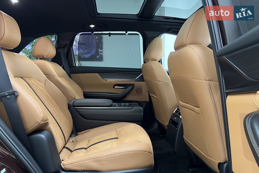 Mazda CX-90 - фото 24