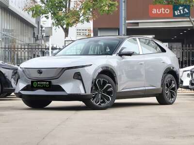 Mazda EZ-60 2025 Max