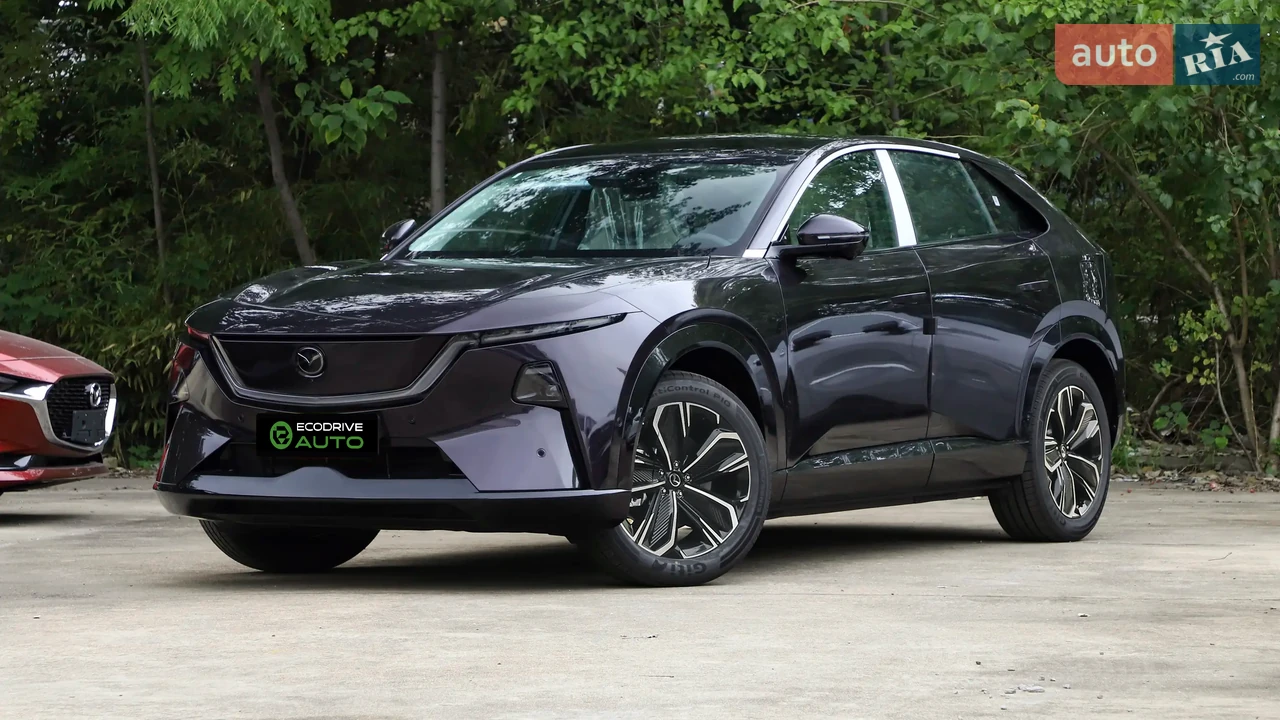 Mazda EZ-60 Max