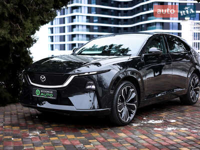 Mazda EZ-60 2025 Max