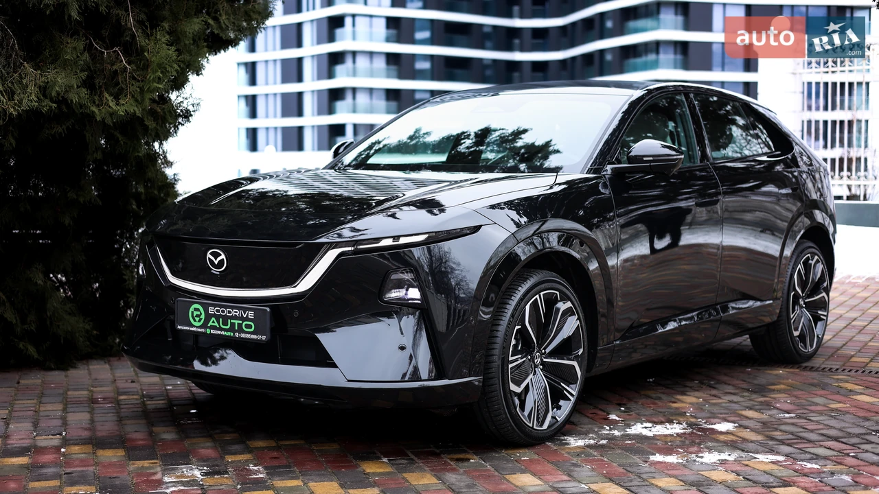 Mazda EZ-60 Max