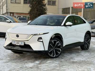 Mazda EZ-60 2025 Max