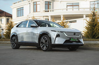 Mazda EZ-60 2025 Max