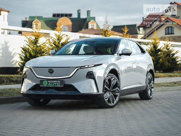 Mazda EZ-60 2025