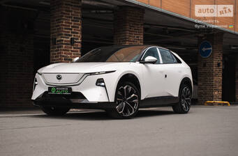 Mazda EZ-60 2025 Max