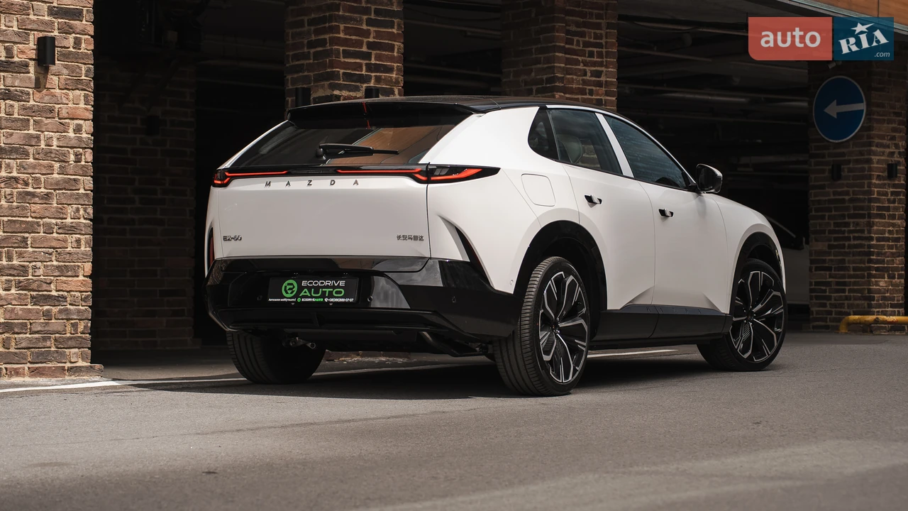 Mazda-17