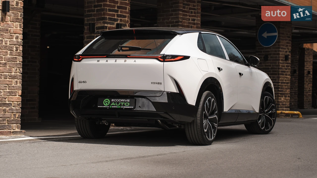 Mazda-16