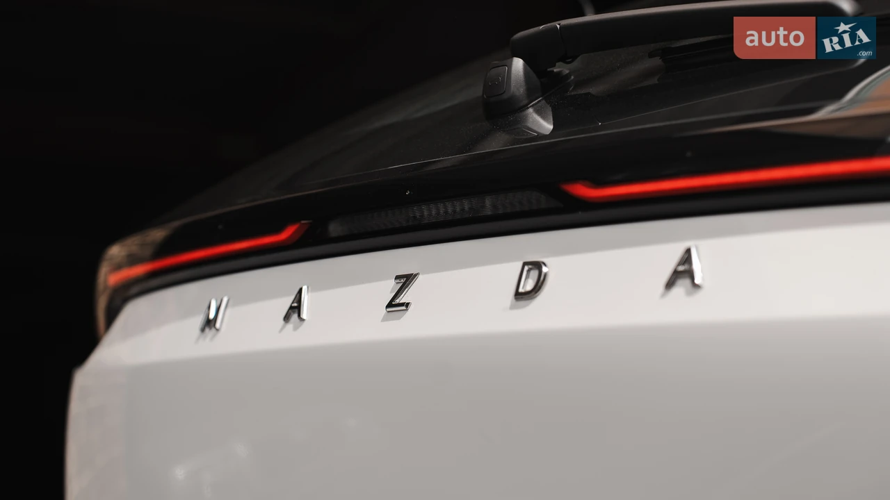 Mazda-26