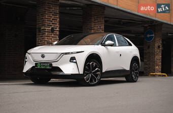 Mazda EZ-60 DM-i PHEV 1.5T (258 к.с.) 2025