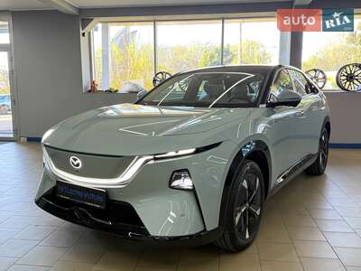 Mazda EZ-60 2025 Pro