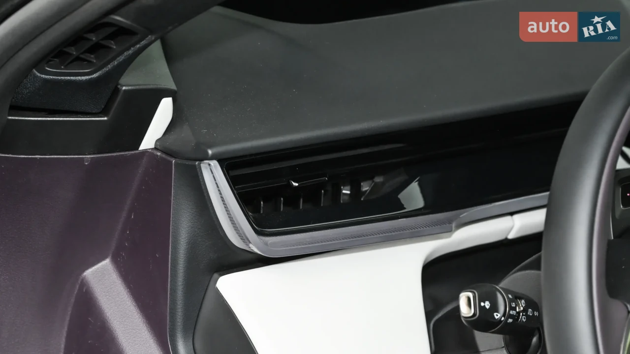 Mazda-33