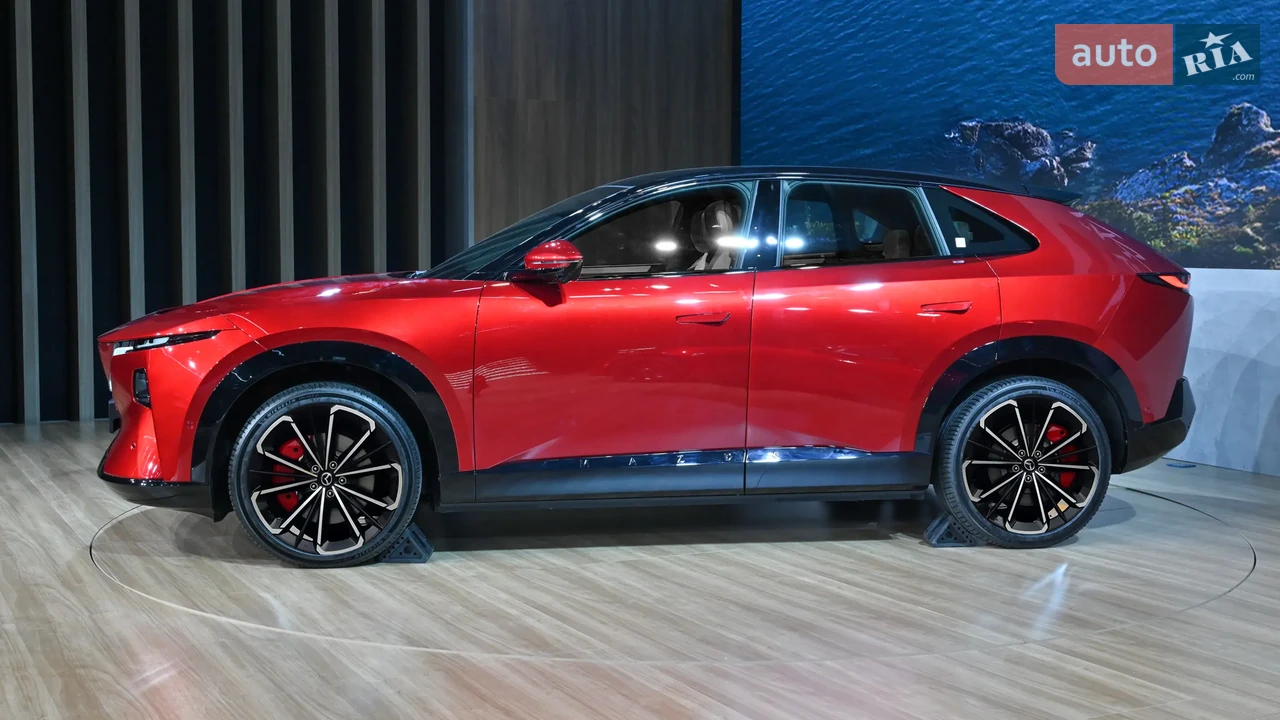 Mazda-8