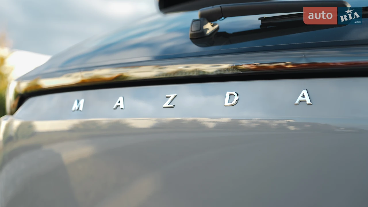 Mazda-51