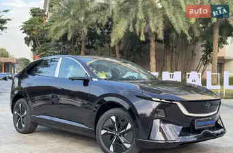 Mazda EZ-60