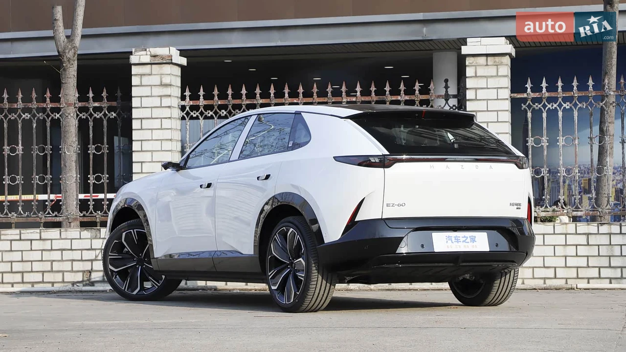 Mazda-8