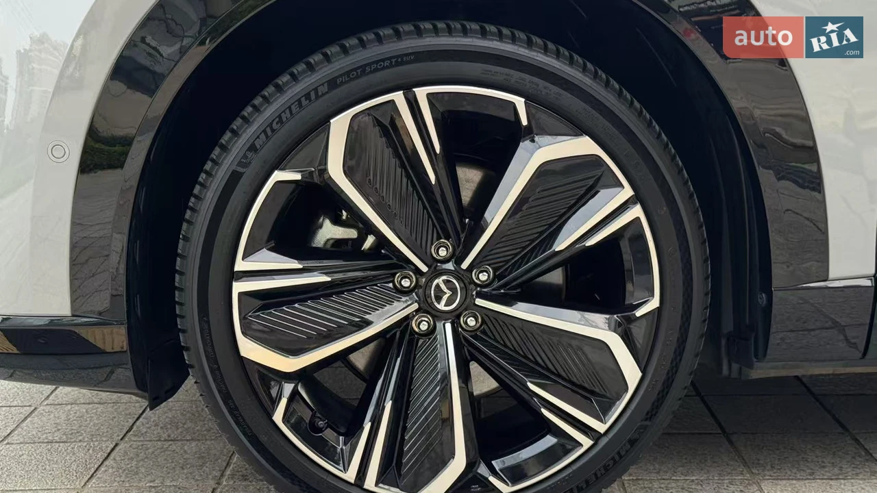 Mazda-0
