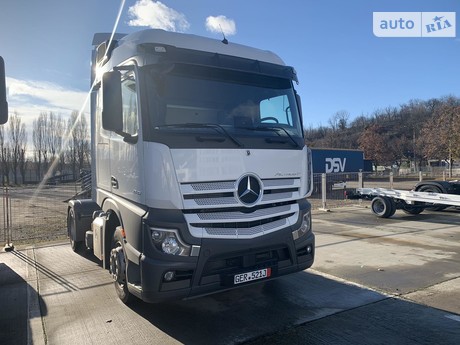 Mercedes-Benz Actros 2023