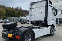 Mercedes-Benz Actros Base