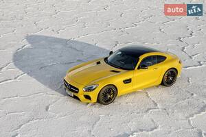 Mercedes AMG GT 2017 року