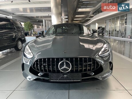 Mercedes-Benz AMG GT 2025