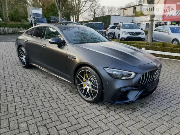 Mercedes-Benz AMG GT Base