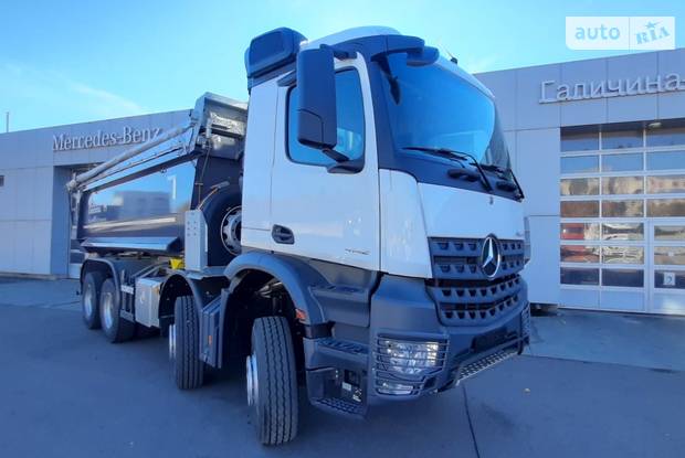 Mercedes-Benz Arocs Base