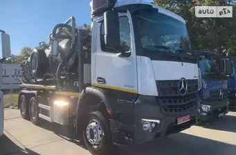 Mercedes-Benz Arocs