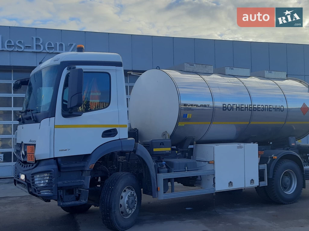 Mercedes-Benz Arocs Base