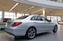 Mercedes-Benz C-Class Base